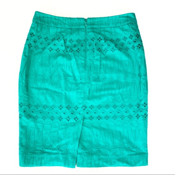 🌴 LOFT Green Eyelet Embroidered Pencil Skirt - Picture 3 of 7